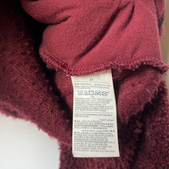 Women’s Old Navy Cozy Maroon Sherpa Quarter-Zip Pullover with pockets  – Size 2X - Picture 11 of 13